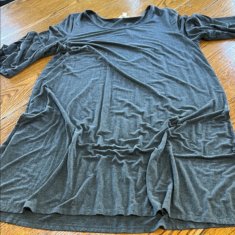 Matilda Jane Gray bell sleeve, round neck dress. Live to Teach style. Size Large